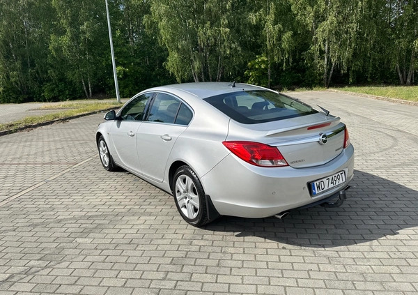 Opel Insignia cena 30999 przebieg: 187000, rok produkcji 2010 z Warszawa małe 211